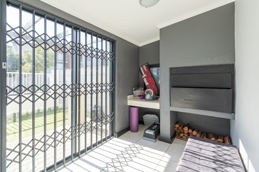 3 Bedroom Property for Sale in Buh Rein Estate Western Cape